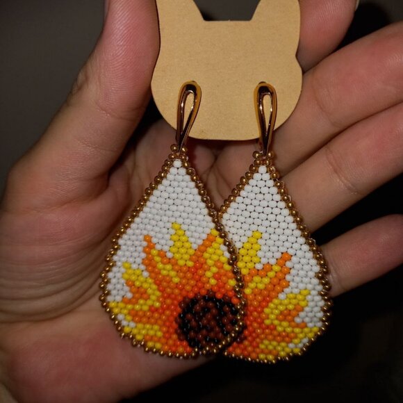 UPDATED 🌻 18K Gold Plated Sunflower Beaded Earrings • Luxury Statement Fringe🌻 - Picture 2 of 8